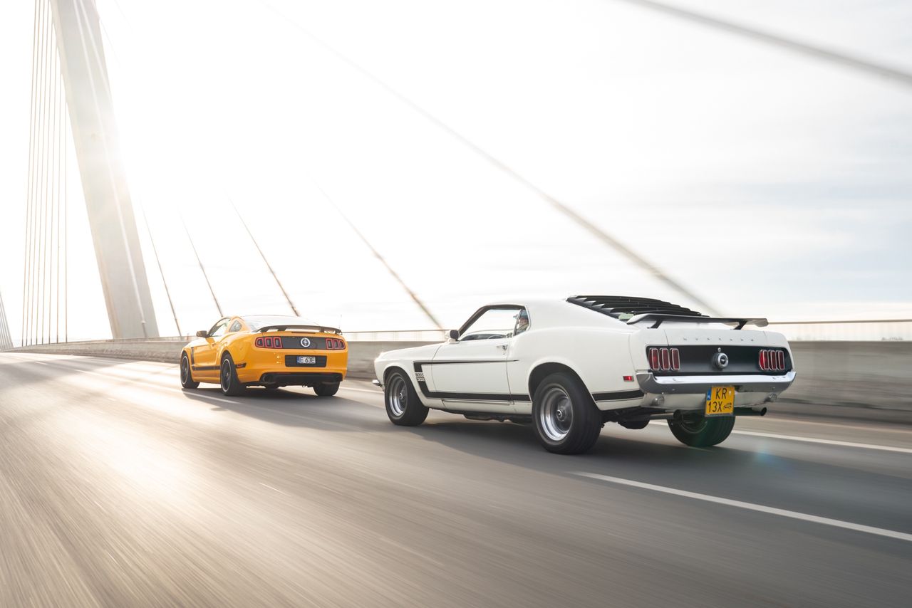 Ford Mustang Boss 302 z 1969 i 2013 r.