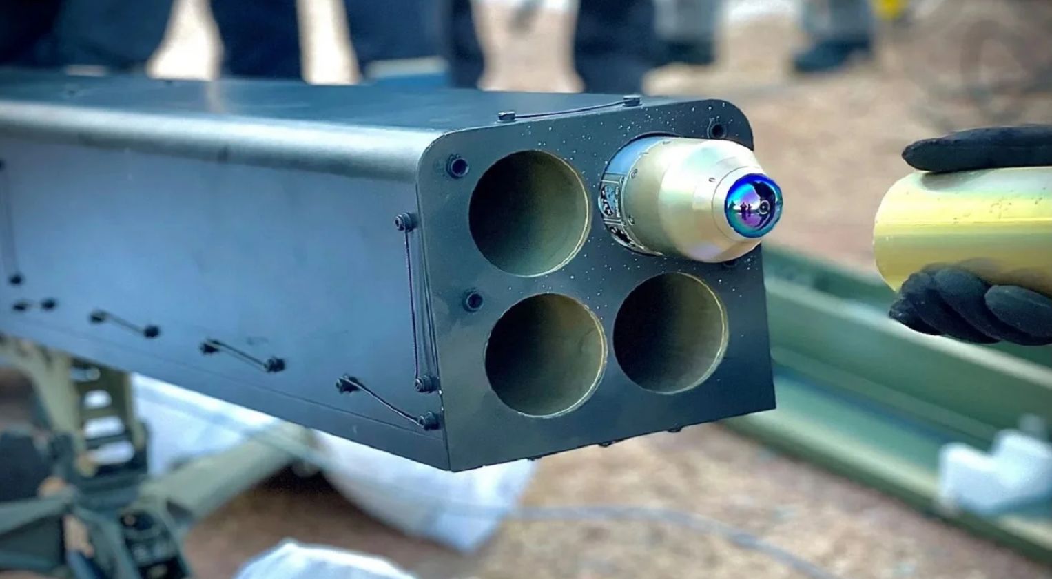 Produkują rakiety dla Ukrainy. Zauważyli nieznane drony nad zakładami