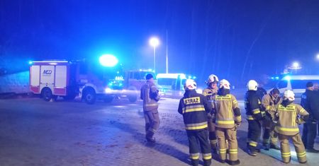 Nocne poszukiwania w Beskidzie Śląskim. 11-latek zaginął podczas szukania brata na Szyndzielni