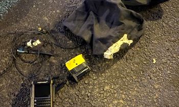 Niebezpieczny incydent na ulicach Warszawy. Fałszywy policjant zaatakował