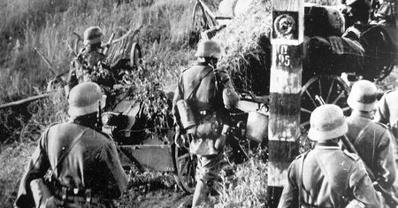 Hitler zrzucił winę na mroźną zimę. Prawdziwe powody porażki operacji Barbarossa