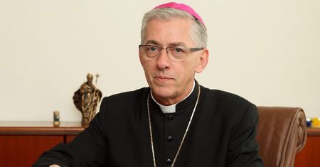 Śląskie. Arcybiskup katowicki Skworc udzielił dyspensy od mszy