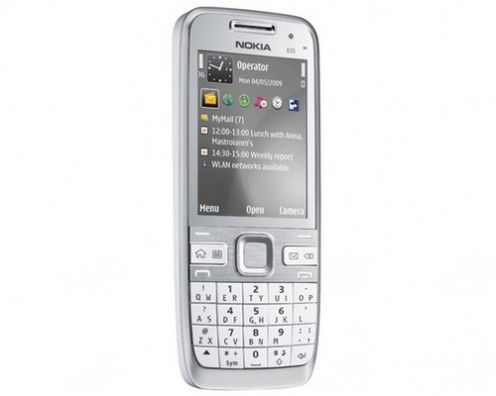 MWC 2009: Nokia E55 z klawiaturą pół-QWERTY 1