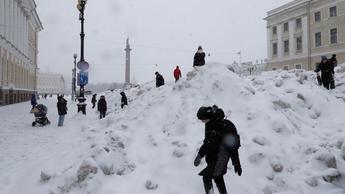 Petersburg odnotowuje rekordy zimna 