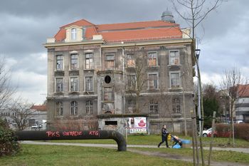 Były prezydent Chorzowa Andrzej K. z zarzutami. Miasto miało stracić niemal 30 milionów