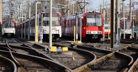 Poznań kupuje 30-letnie tramwaje z Niemiec. Zapłaci miliony złotych