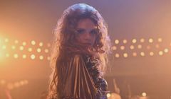 Powstaje film o Violetcie Villas. Pokazano zdjęcie głównej bohaterki z planu