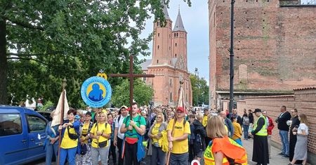 43. Pielgrzymka na Jasną Górę - tłumy ruszyły z Płocka!