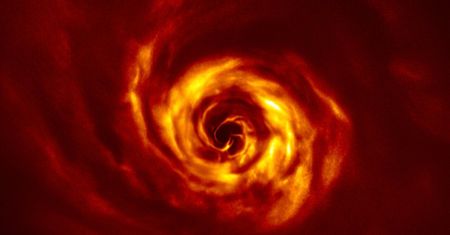 Przełomowe odkrycie astronomów. Zobaczyli narodziny planety