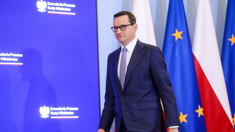 Co zrobi Morawiecki? Chce tego ponad połowa Polaków
