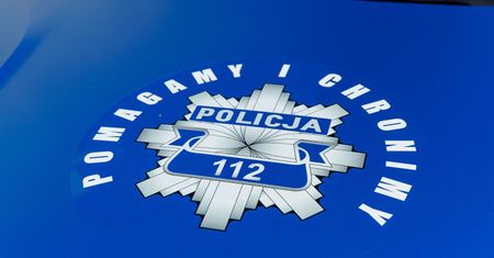 Trzy osobówki zderzyły się na S12 w Turce. Są utrudnienia