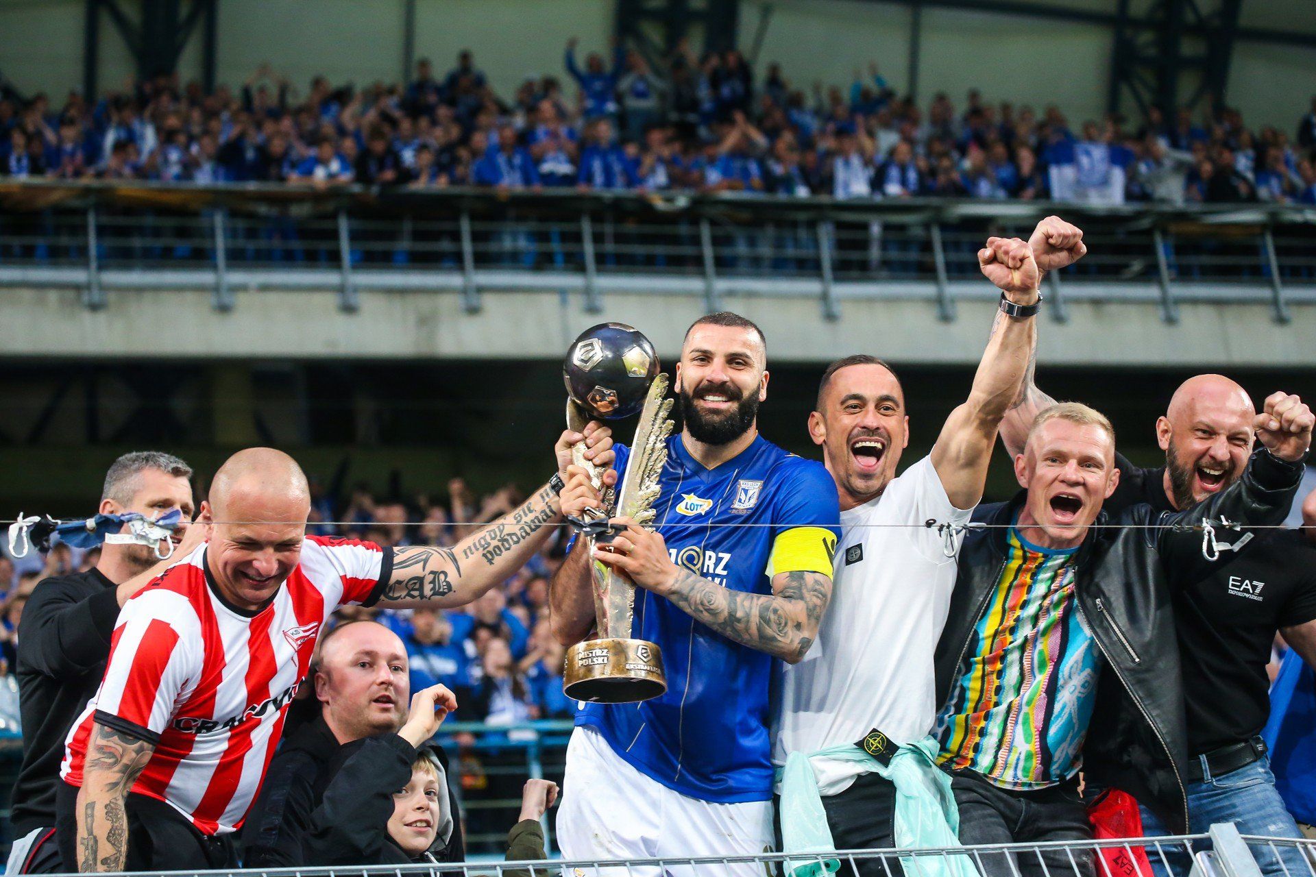 LECH POZNAN - ZAGLEBIE LUBIN , MISTRZOSTWO POLSKI , MISTRZ POLSKI