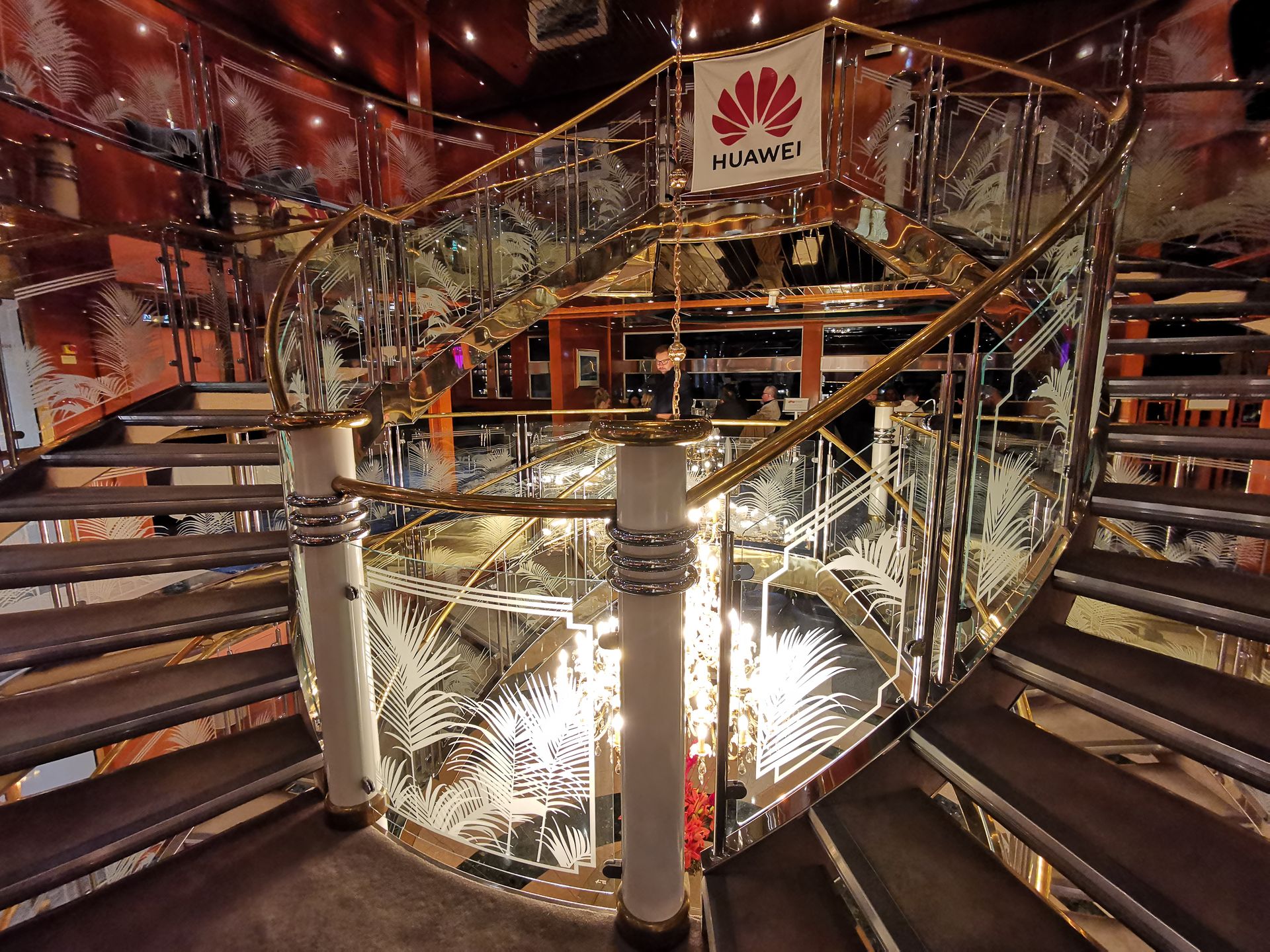 Huawei Mate 20 Pro: pierwsze wrażenia i zdjęcia z potrójnego aparatu 9