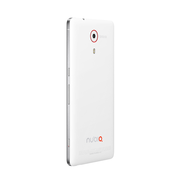 ZTE Nubia Z7 z ekranem QHD oficjalnie. Wraz z nią wersje Max i mini 4