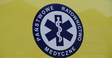Tragiczny wypadek na S12. Mimo reanimacji nie udało się uratować życia motocyklisty