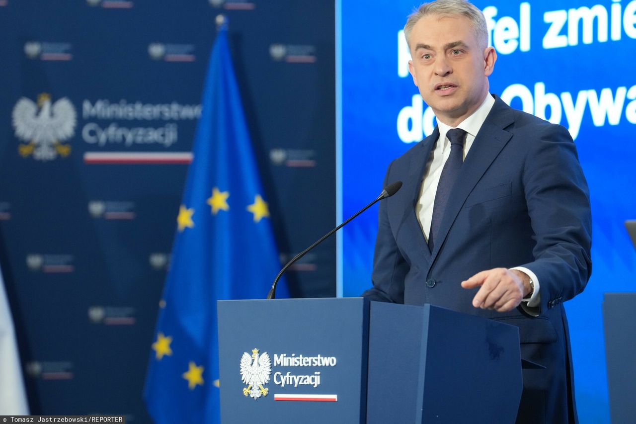 Ile powinien zarabiać lekarz? Gawkowski: 100 tys. zł to mentalna granica