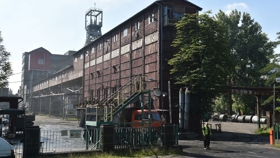 Bytom KWK BobrekJacek BednarczykBobrek Centrum, Bobrek-Centrum, g�rnictwo, Kopalnia W�gla Kamiennego, KWK, przemys�, wydobywczy