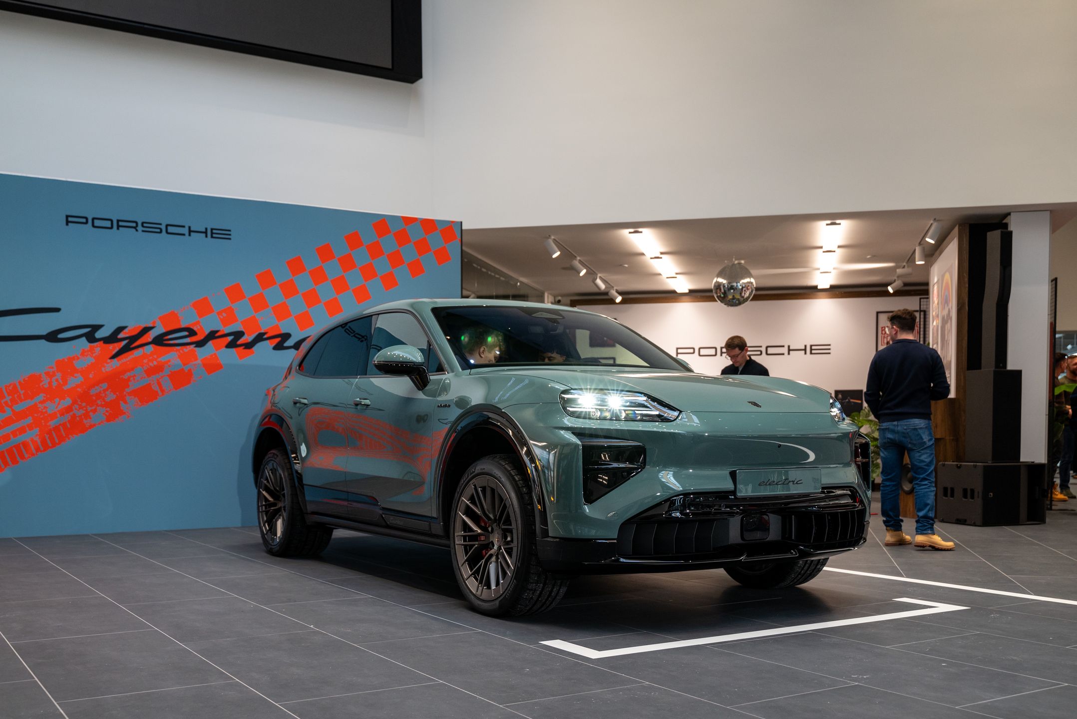 Porsche Cayenne Electric