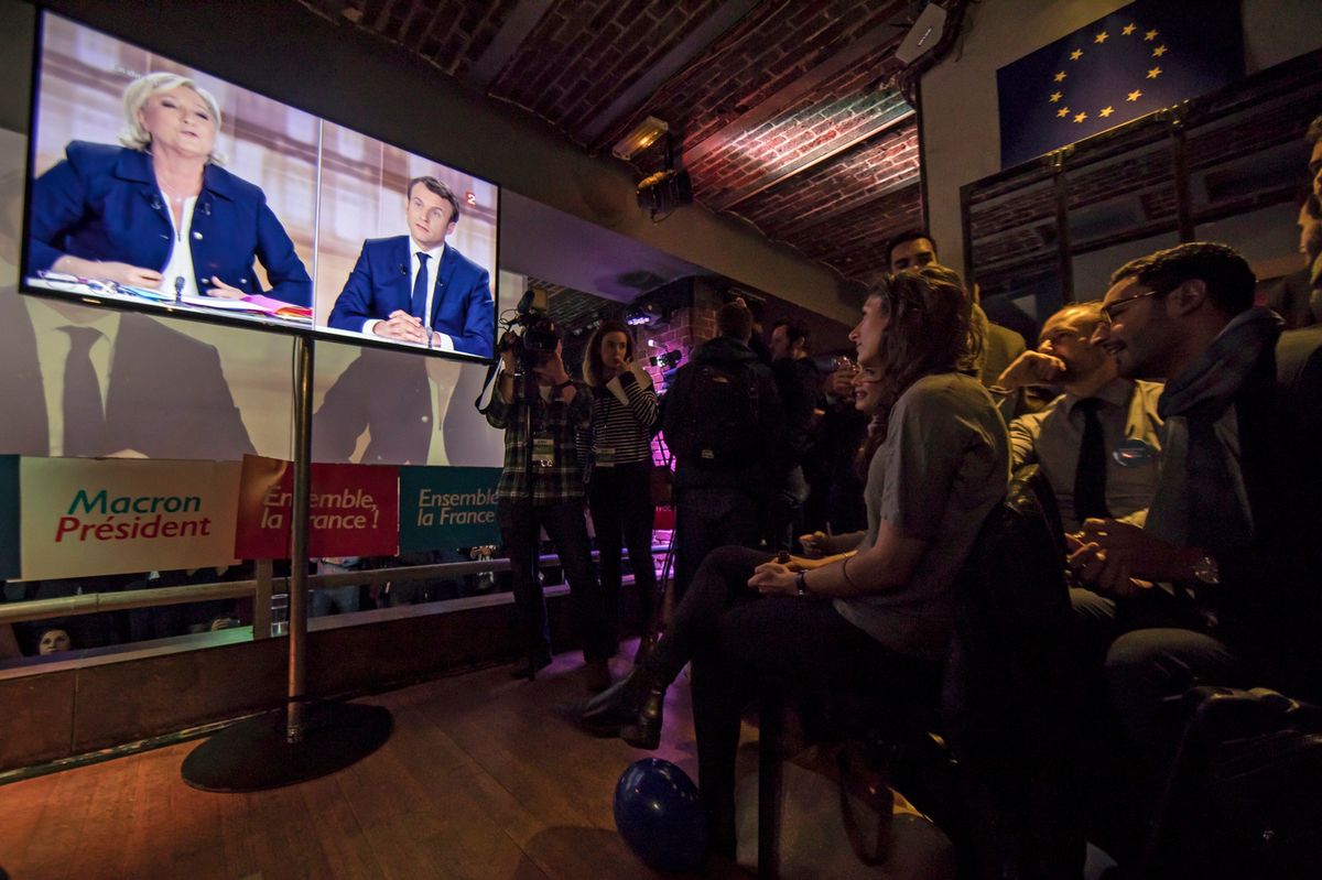 Debata kandydatów na prezydenta Francji zmieniła się w pyskówkę