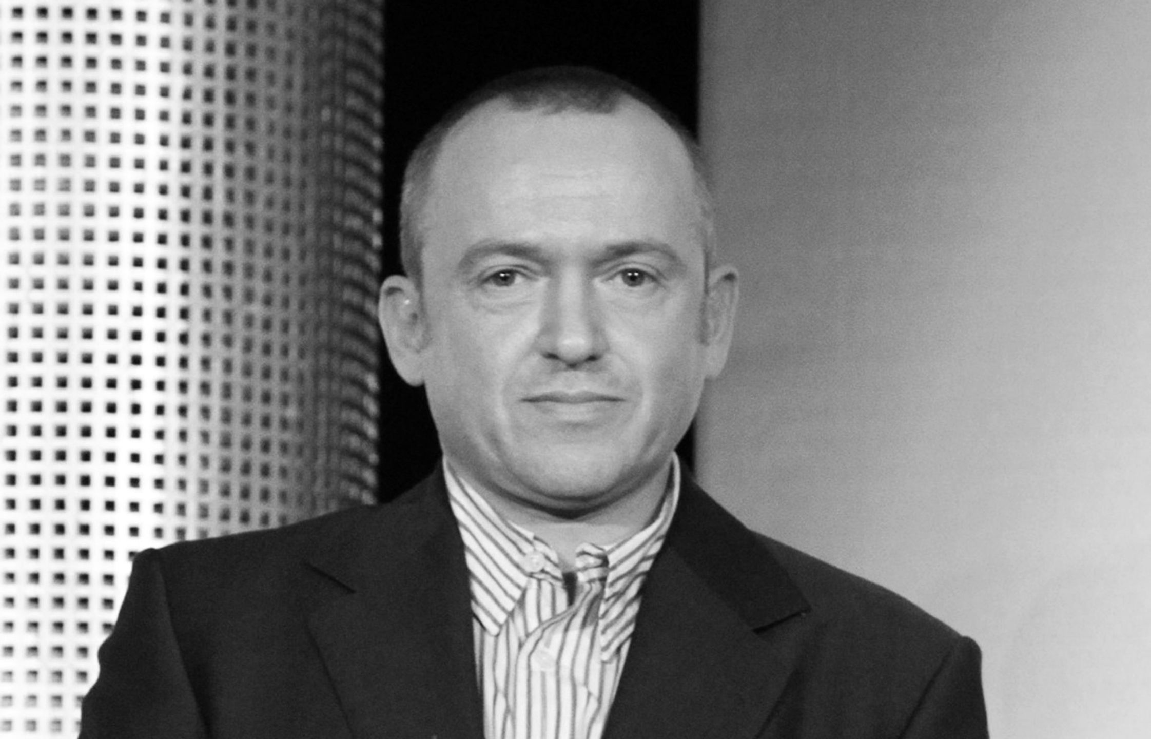 Wiktor Bater. Sejm uczcił minutą ciszy zmarłego dziennikarza.