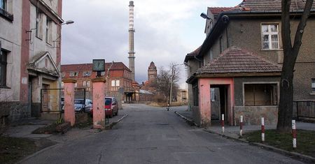 Katastrofa w byłych zakładach włókienniczych Bielbaw. Zawaliła się część budynku