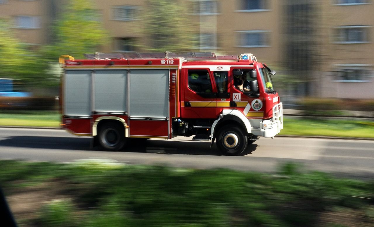 Jaworzyna Śląska: wyciek gazu doprowadził do poważnego pożaru, są ranni