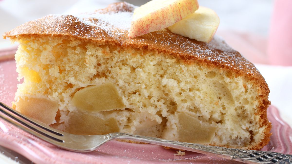 Prosty przepis na ciasto z jabłkami
