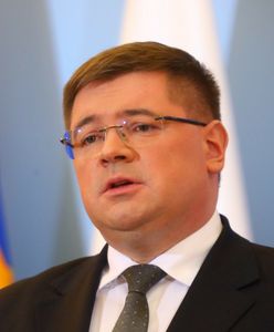 Wiceminister edukacji o pensjach nauczycieli: widziały gały, co brały. Oburzenie w sieci