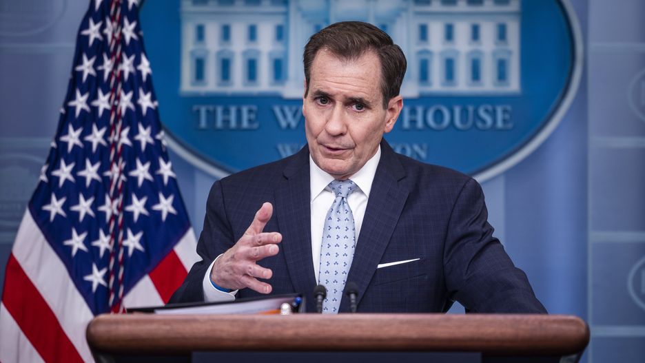 White House Press Secretary Karine Jean-Pierre on objects shot down by fighter jets
epa10465479 White House National Security Council spokesman John Kirby speaks about the high altitude objects shot down by US fighter jets, in the James Brady Press Briefing Room of the White House in Washington, DC, USA, 13 February 2023.  EPA/JIM LO SCALZO 
Dostawca: PAP/EPA.
JIM LO SCALZO
