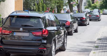 Wybory 2019: czym będą jeździć rządzący? Przegląd limuzyn na nową kadencję