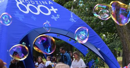 800 plus. Od kiedy, dla kogo? Najważniejsze informacje
