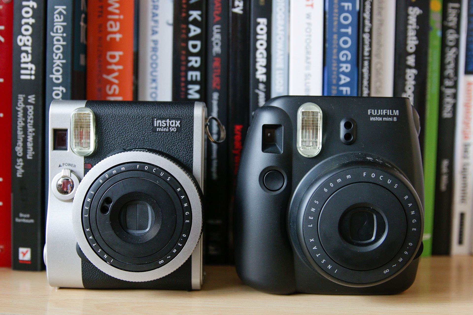 Fujifilm Instax mini 90 Neo Classic - natychmiastowa zabawa w stylu retro [test] 3