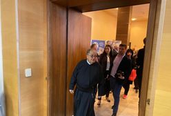 Spięcie Rydzyka z TVN, jest nagranie. Na sali gromkie brawa