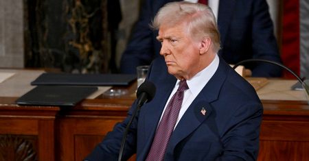 Pierwsza decyzja ws. rewolucji Trumpa. Sąd Najwyższy nakazał wypłatę pieniędzy