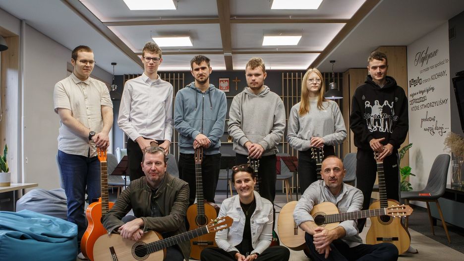 Zespół gitarowy w Zespole Szkół nr 16 w Białystoku