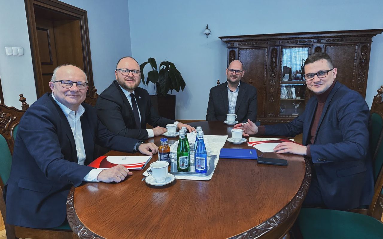 Samorządowcy walczą o wsparcie inwestycji drogowych