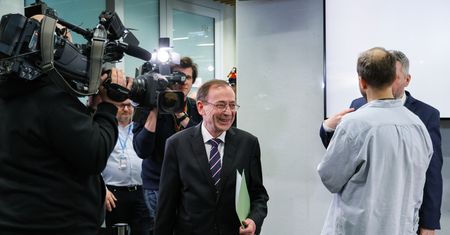 Czemu pytanie o trzeźwość tak zabolało? Ekspert: "Są takie pogłoski"