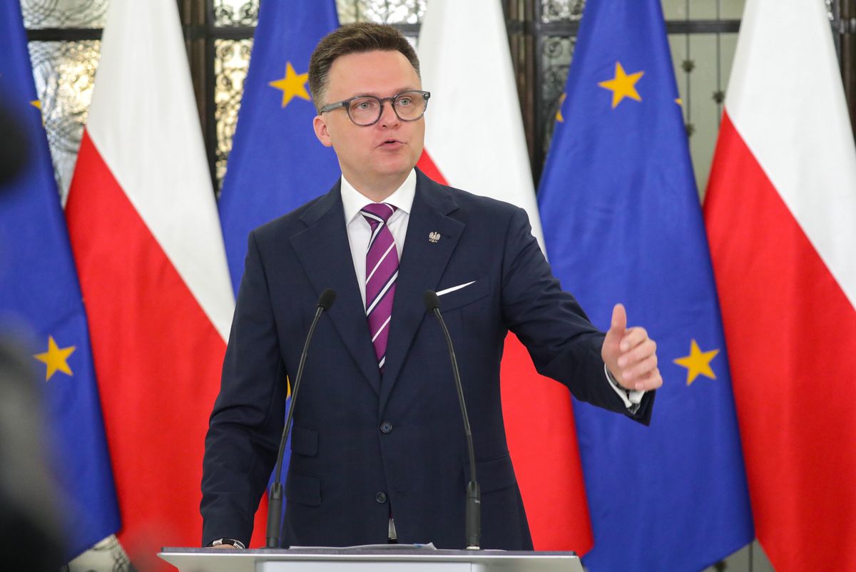 Marszałek Sejmu Szymon Hołownia podczas konferencji prasowej przed posiedzeniem Sejmu PAP/Tomasz Gzell