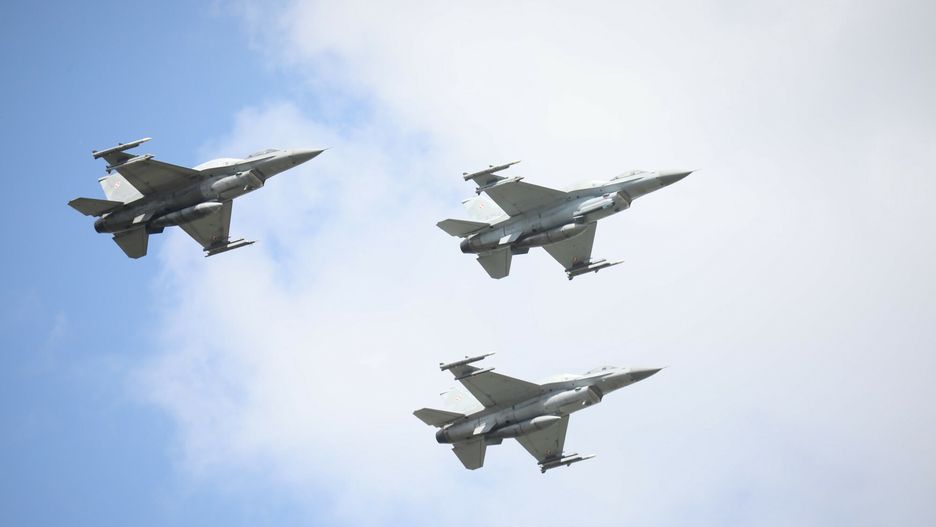 Poderwano F-16, zdjęcie ilustracyjne