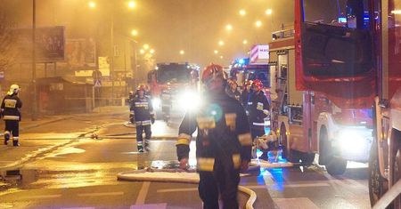 Pożar fabryki ciastek w Międzyrzecu Podlaskim. Blisko dwa miliony strat