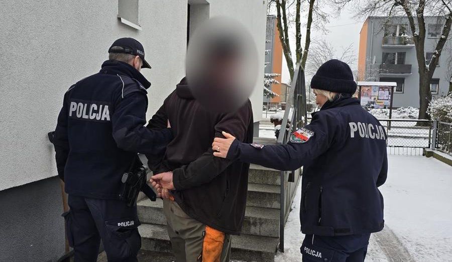 Nietrzeźwy kierowca bez prawa jazdy zatrzymany pod Wieleniem