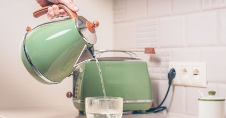 Błyskawicznie gotuje wodę. Czajnik, który nie zawiedzie