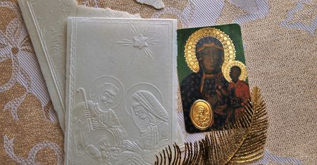 Ksiądz bezlitośnie potraktował parafian. Teraz tłumaczy