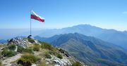 Apel w sprawie wywieszania flag. Wielu popełnia błąd