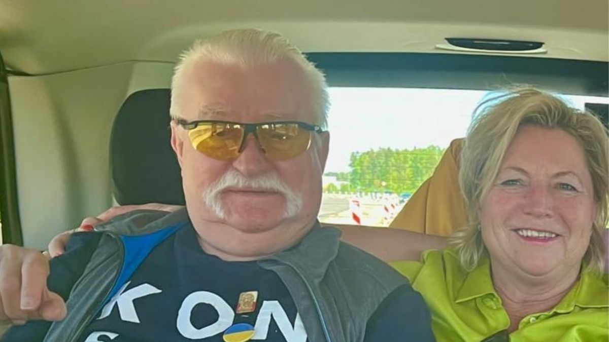 Lech Wałęsa chwali się podróżami w mediach społecznościowych.