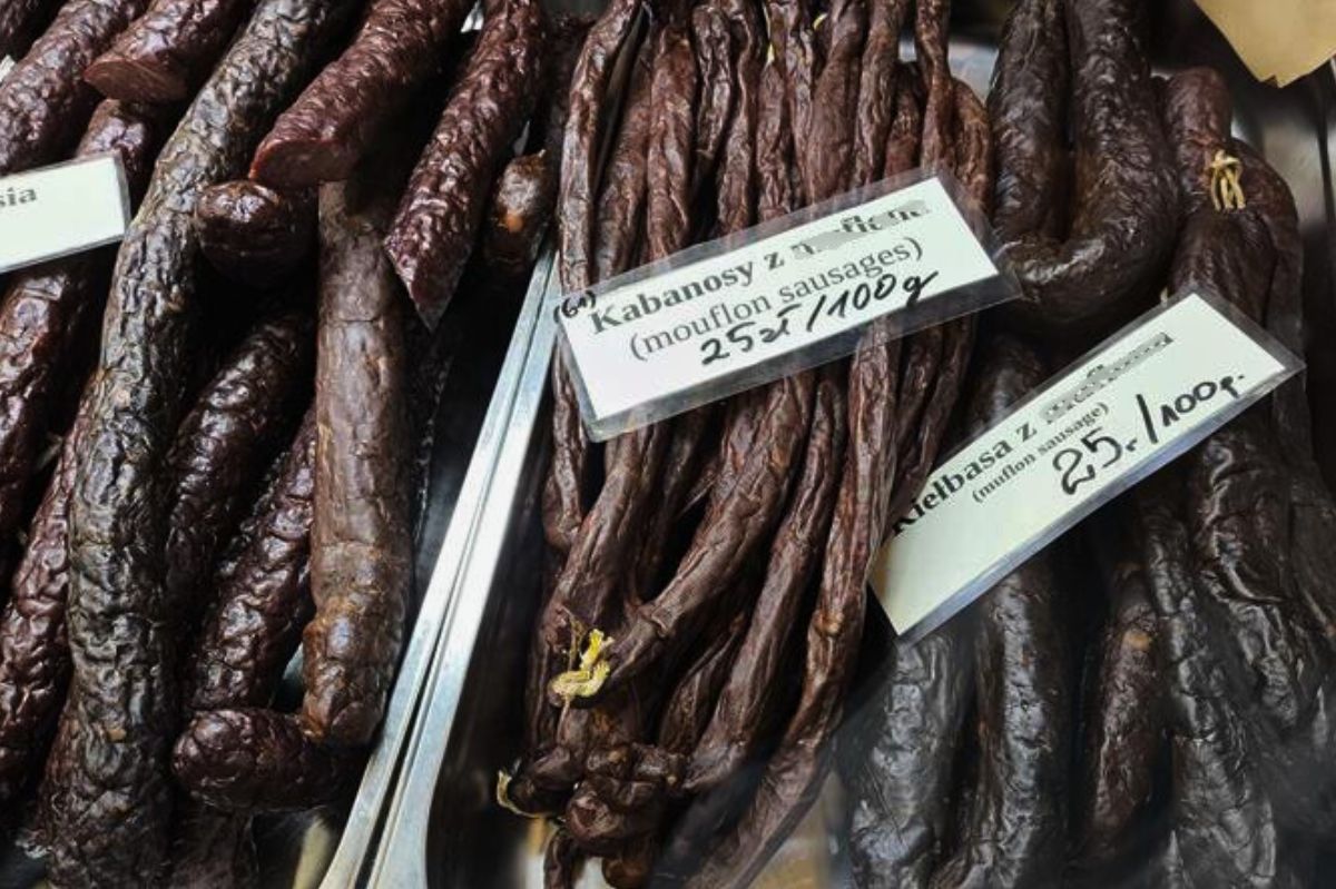 Kiełbasy z tego mięsa wcześniej nie widziałam. Musiałam sprawdzić, jak wygląda