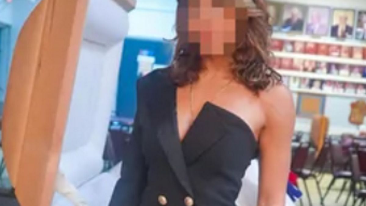 Amerykanka zrobiła sesję zdjęciową przy trumnie z ciałem swojego ojca