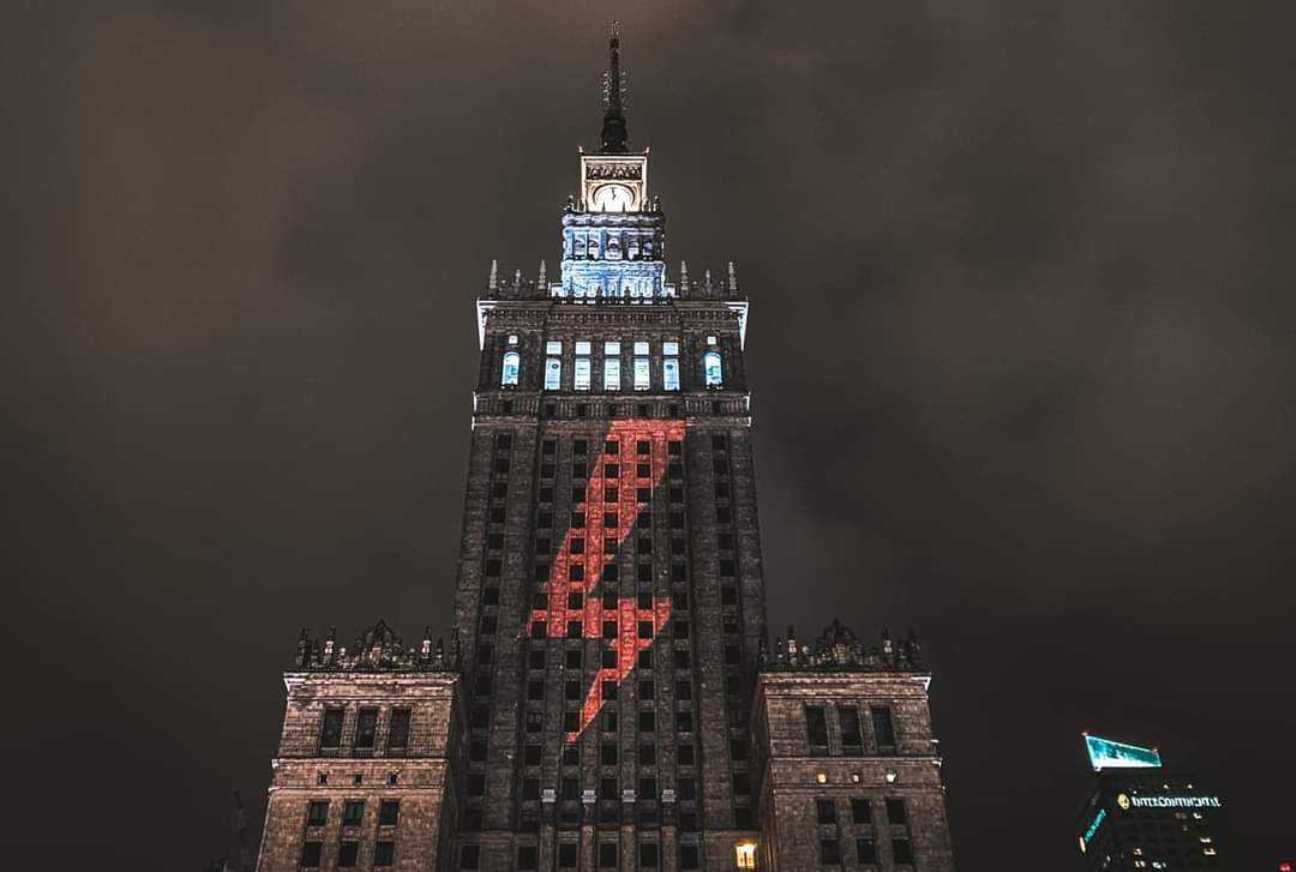 Strajk Kobiet w Warszawie. Podsumowanie piątkowego protestu na zdjęciach 1