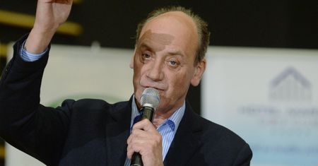 Zmiana komentatora w FIFA 22. Wiemy, kto zastąpi Dariusza Szpakowskiego