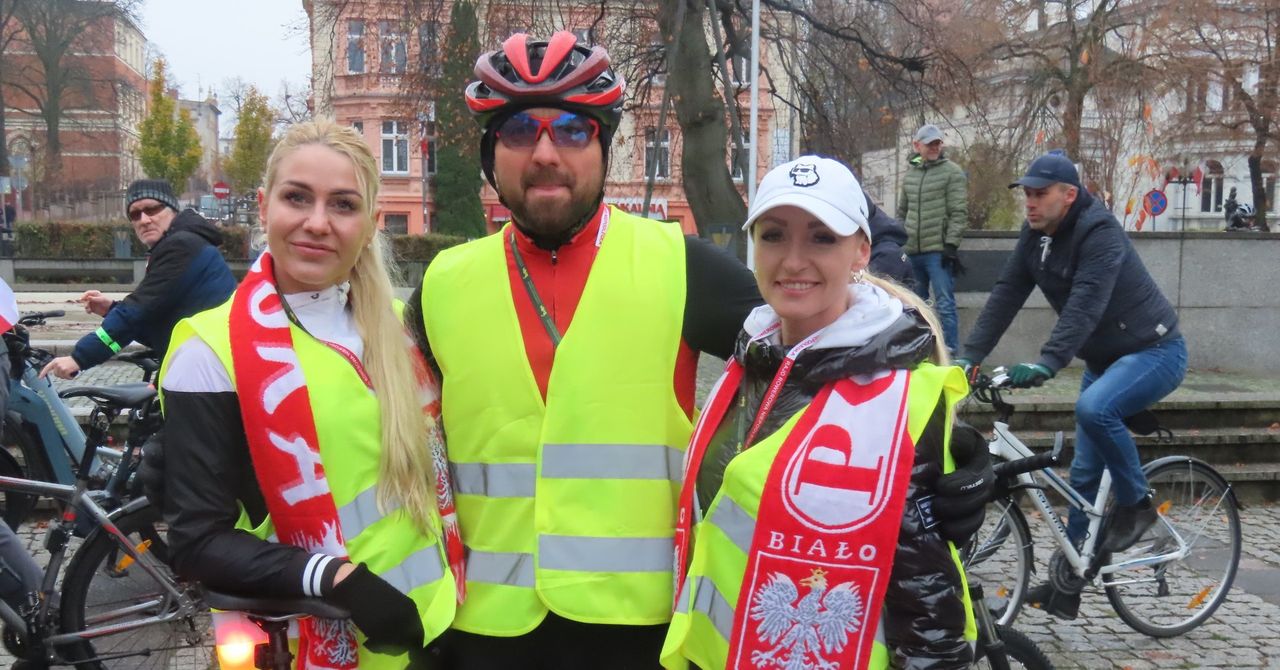 Zielona Góra: Rowerowy Rajd Niepodległości do Muzeum Wojskowego